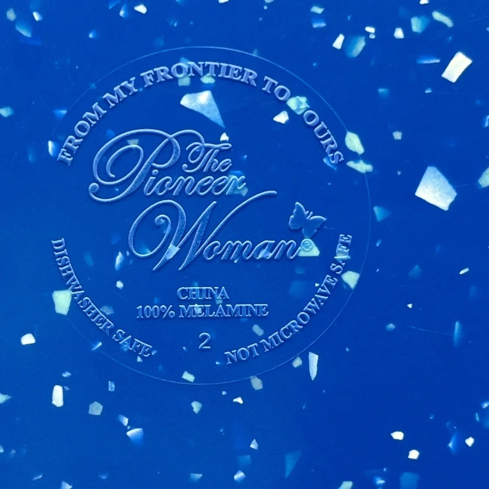 The Pioneer Woman Dinner Plates 10.5in Blue Melamine‎ Speckled Scalloped 3pc